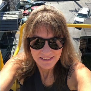 Meet your Posher, Geina